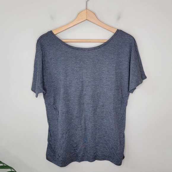 NWT Bella Canvas | Floral Bloom Bravely Tee Size Small - Picture 5 of 5